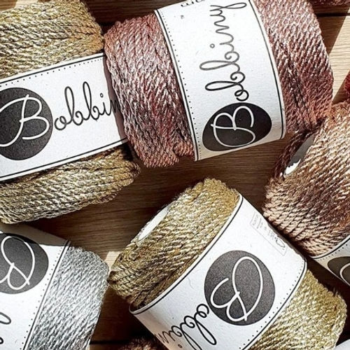 Bobbiny metal strings