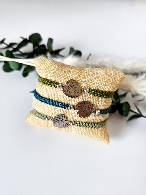 Bracelet ajustable en micro macramé