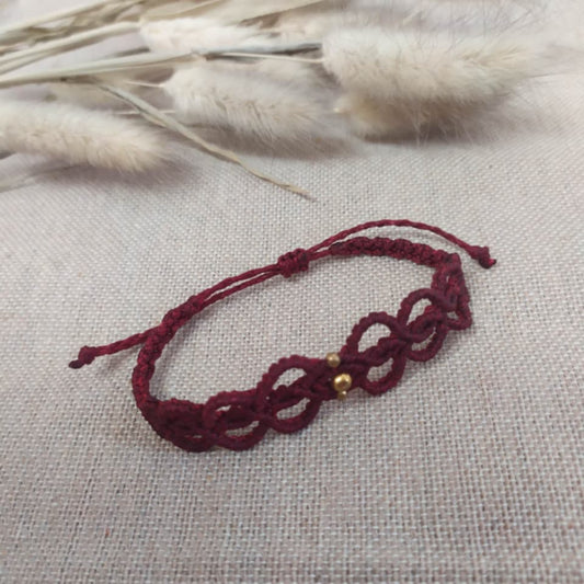 Adjustable micro macramé bracelet